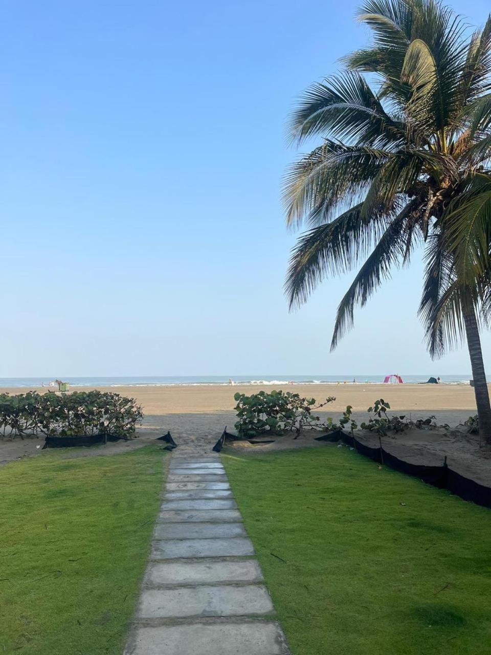 Morros Con Acceso Directo A La Playa